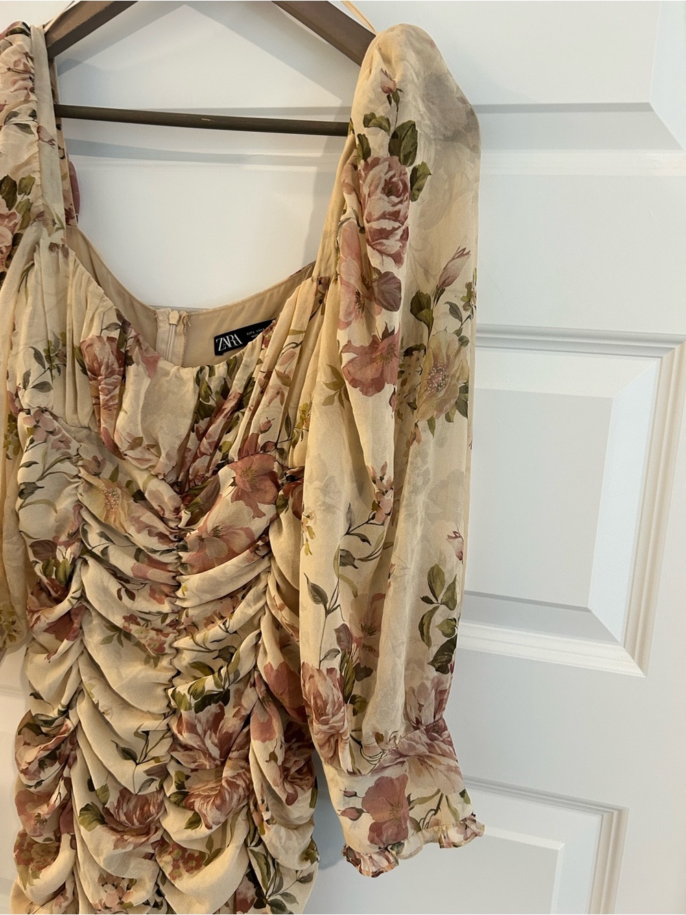 Zara Zimmerman Floral Ruched Dress Tan Pink Size L - Picture 6 of 14